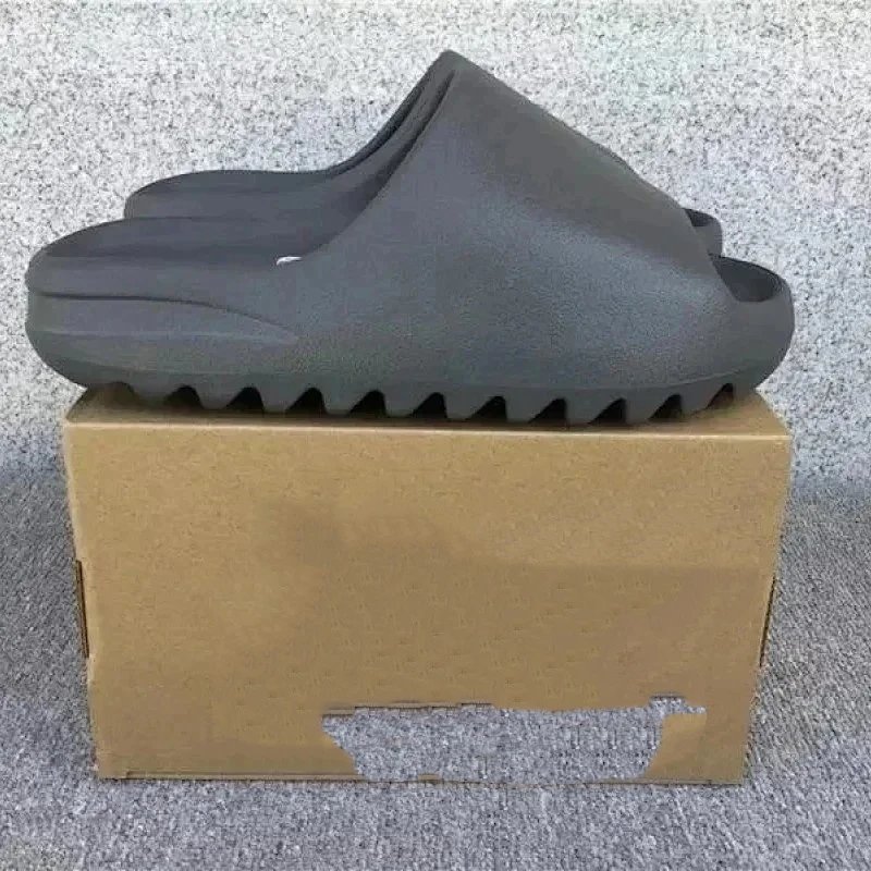 【 ABC8 】 Activity Youth Slippers Dird (Non quality issues, non refundable)