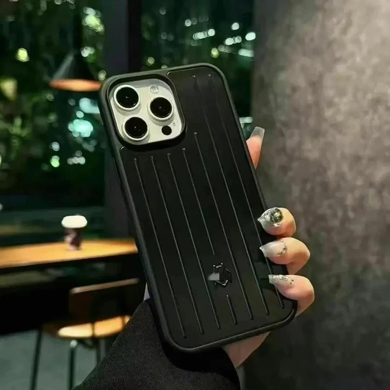 Classic Black - With Packaging