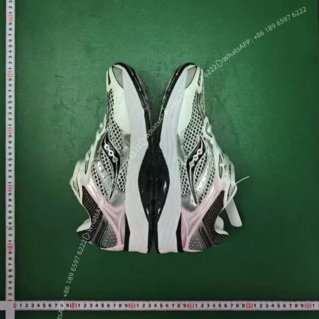 Saucony Sneakers Omni 9 mesh running product detail image 4