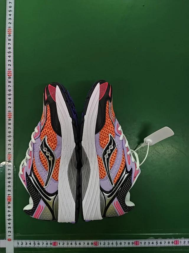 Saucony Sneakers Omni 9 mesh running product detail image 3