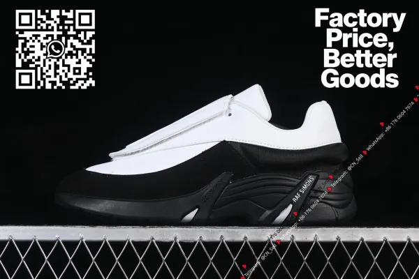 Design Raf Simons Ozweego White / Black Sneakers Chunky Sneakers - 1