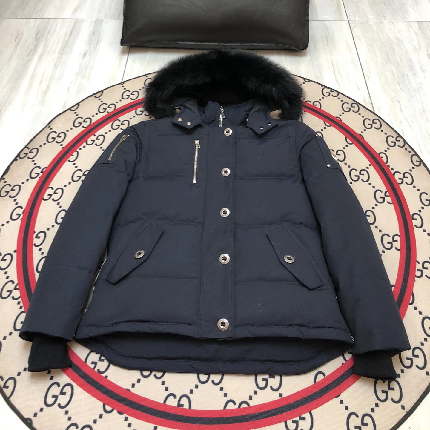 11-深蓝黑-黑毛领