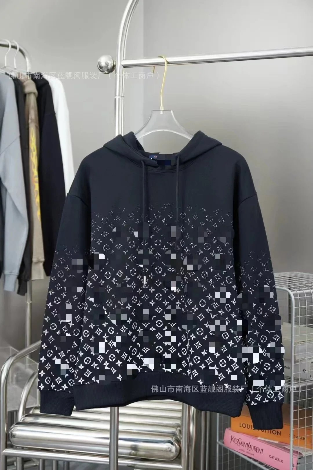 Product view 32