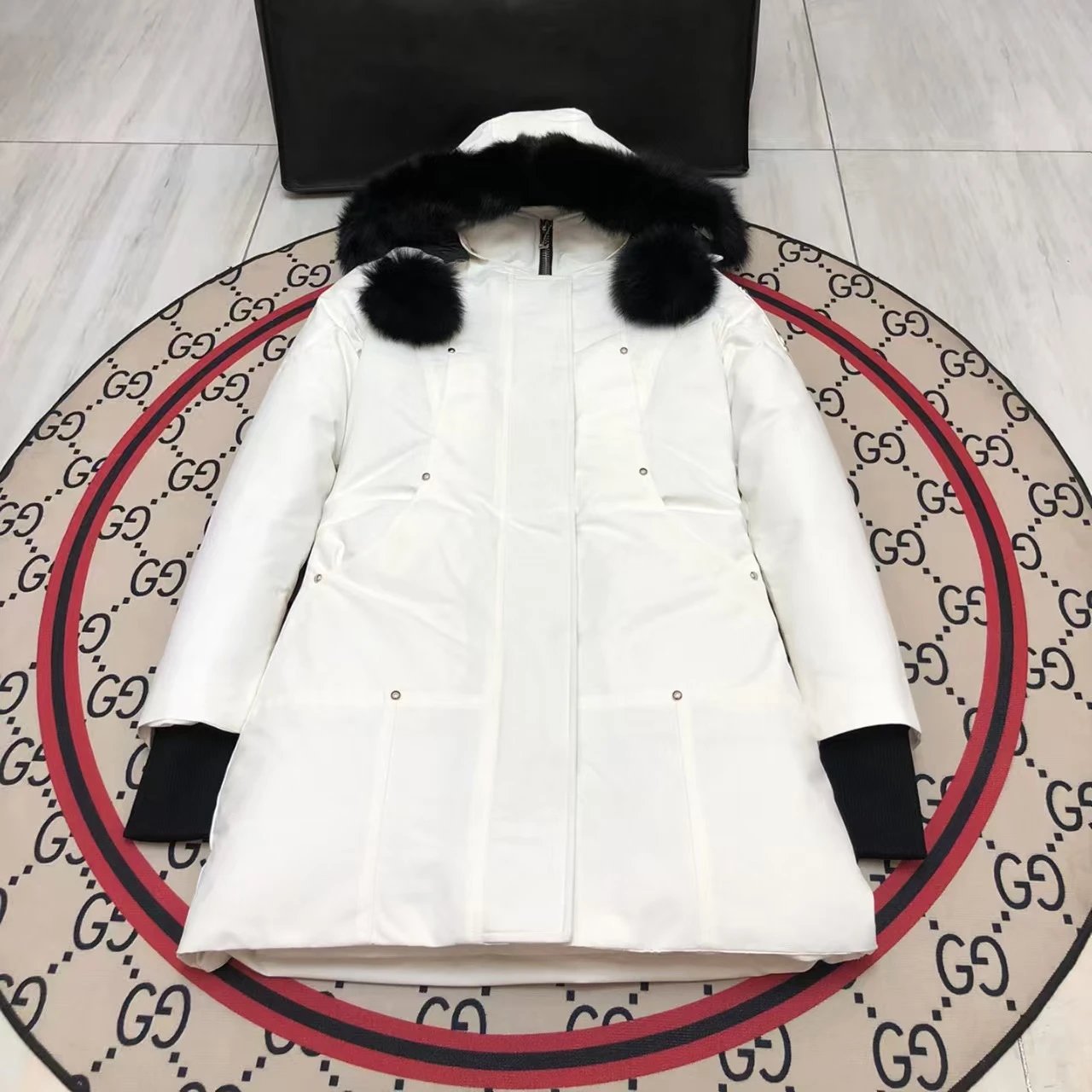 长款-白色-黑毛领-A3款