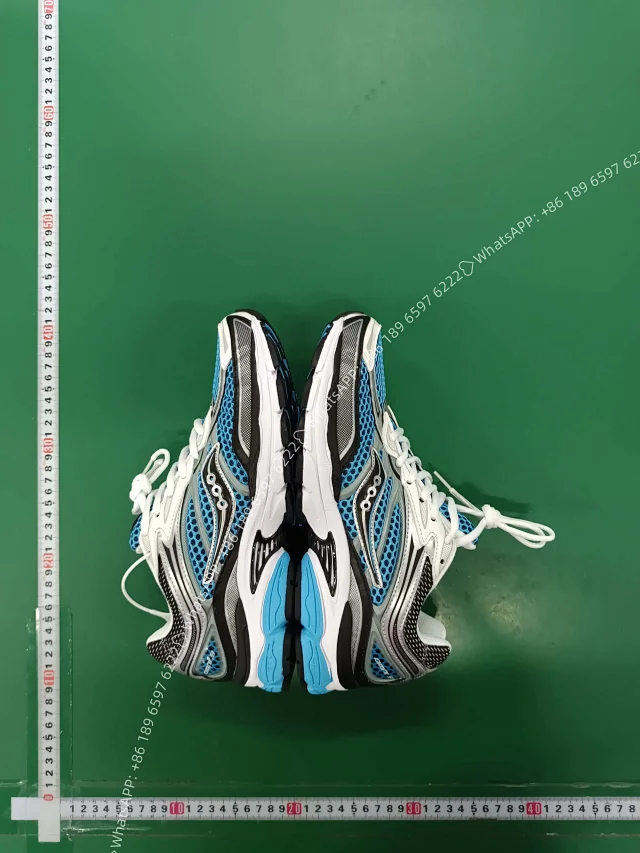 Saucony Sneakers Omni 9 mesh running product detail image 6