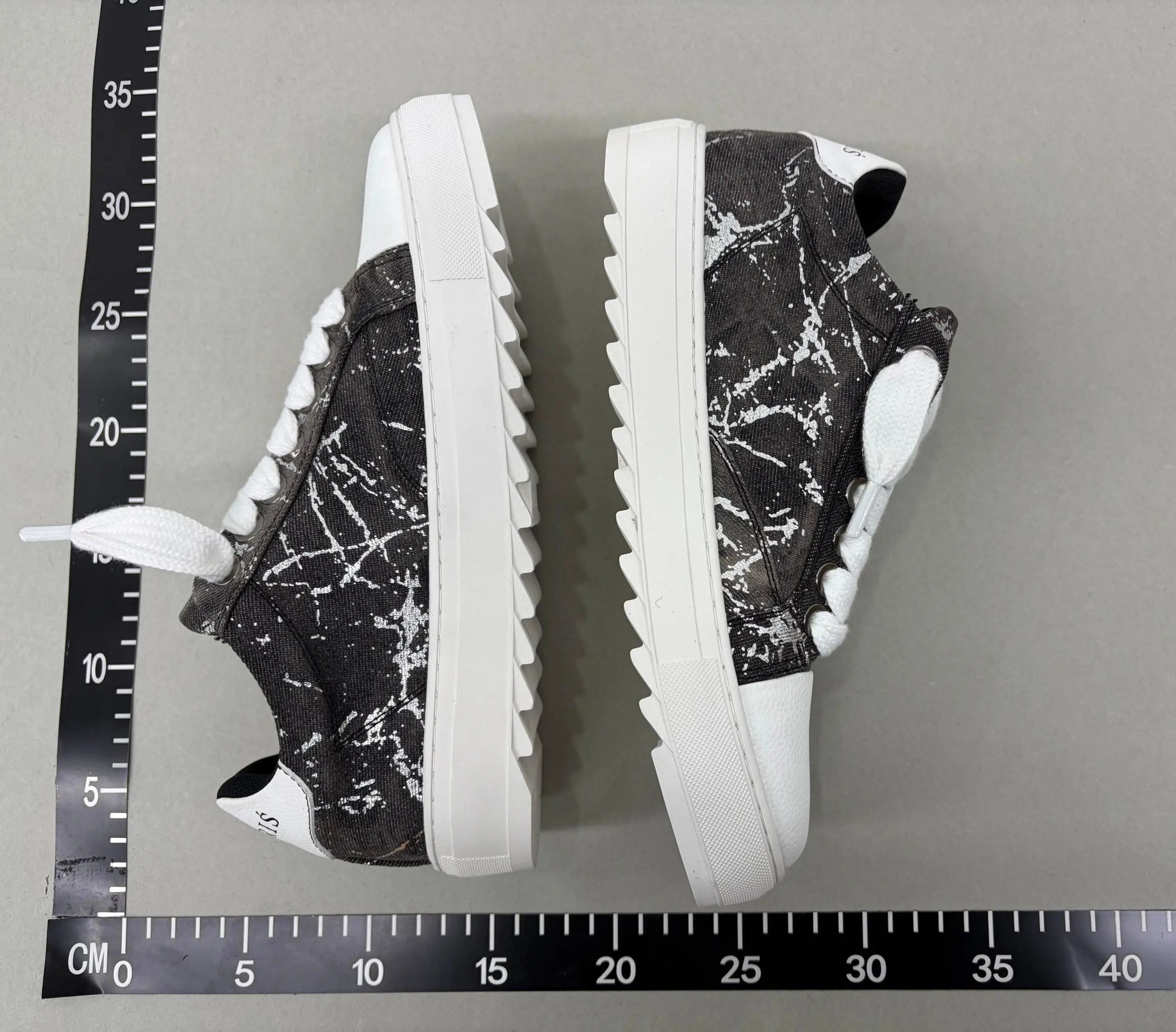 Giuseppe Zanotti Blabber Low-Top Sneakers Black Marble
