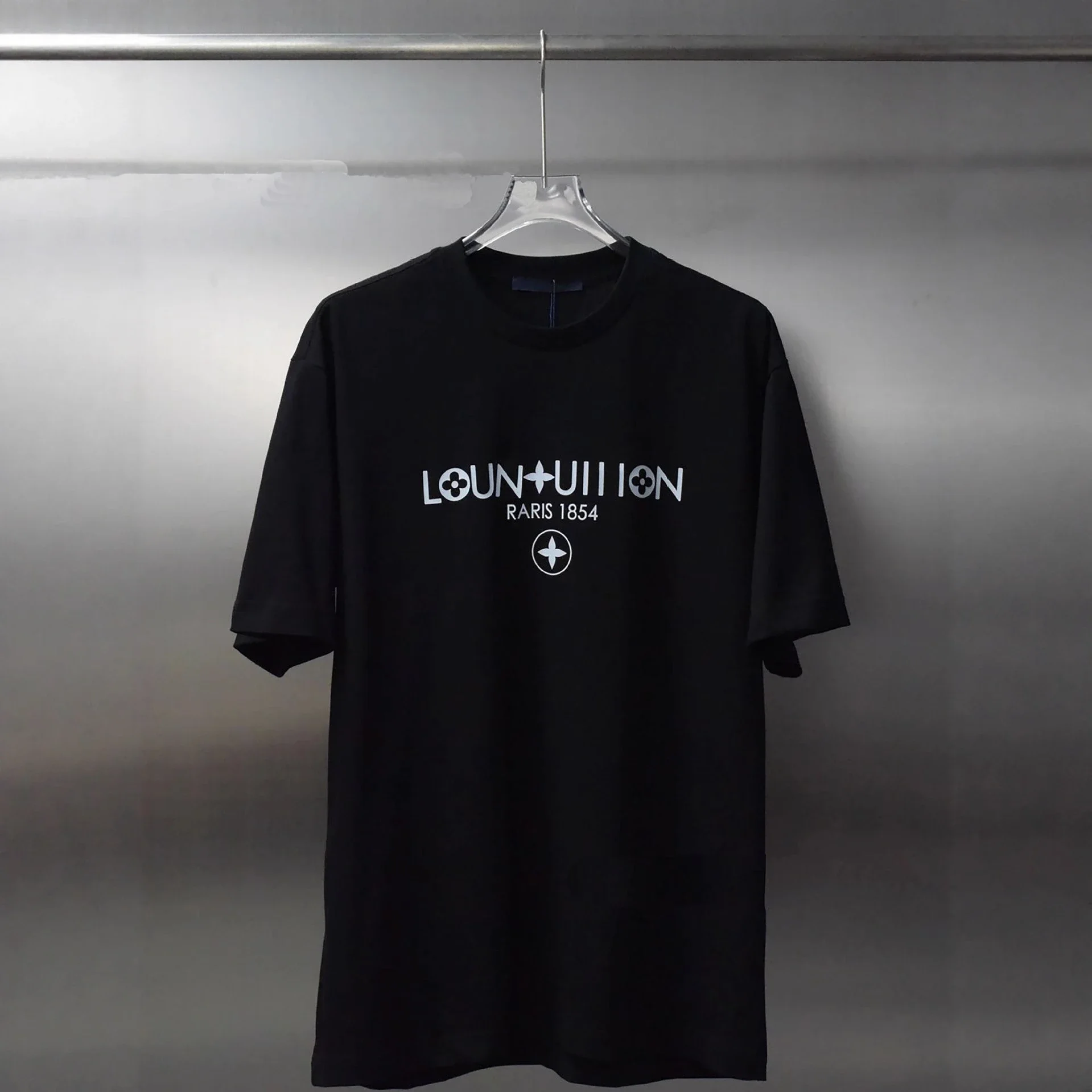 LV Louis Vuitton Tee