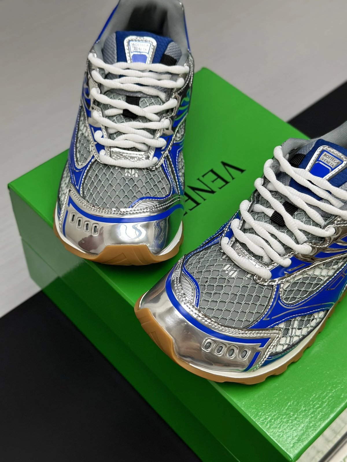 BDJ Shoes