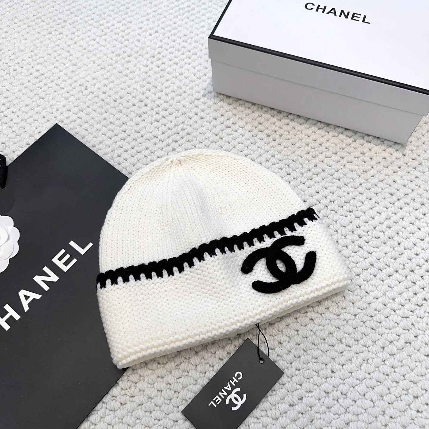 Chanel  24K