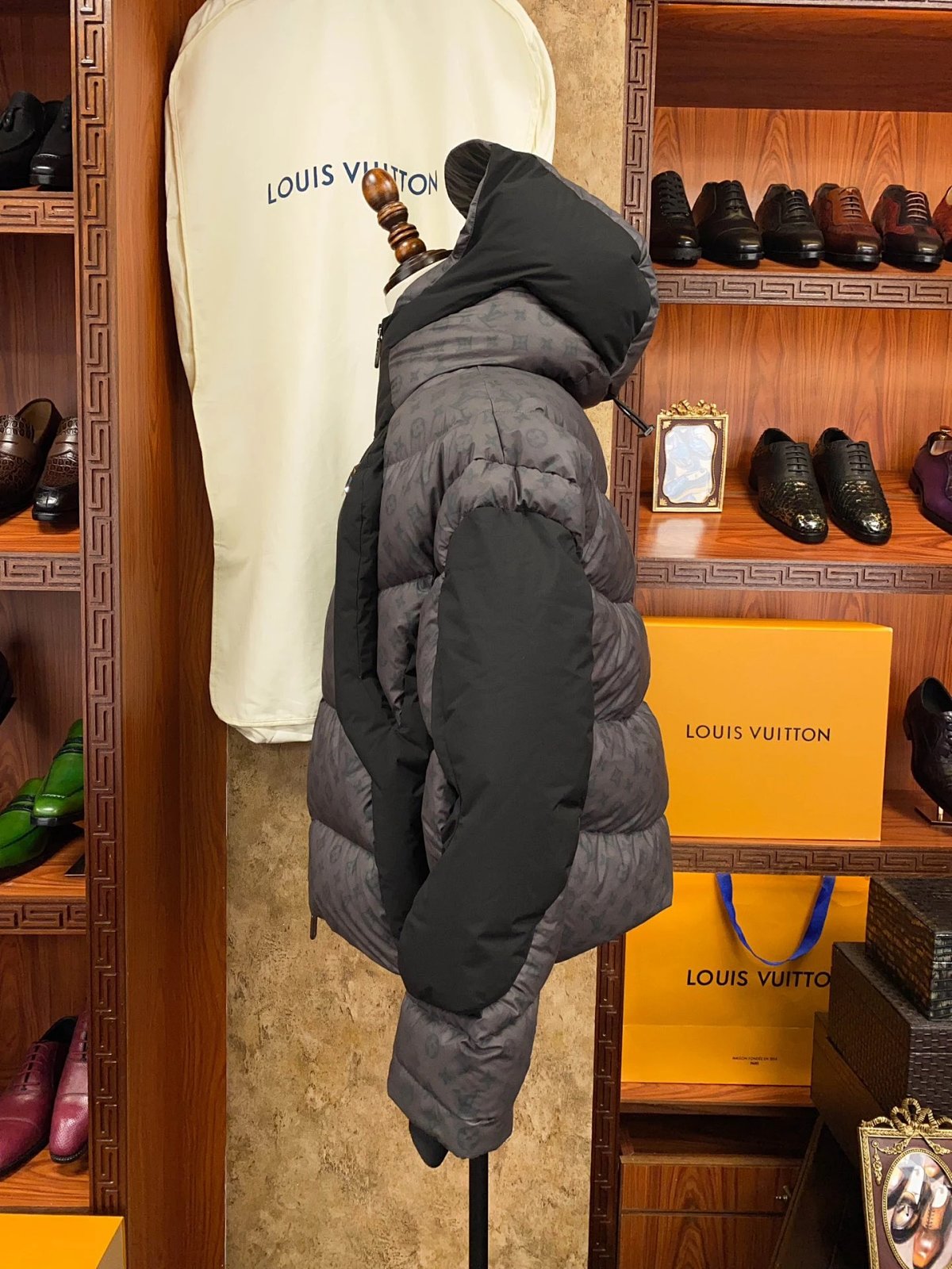 LYWD Down Jacket