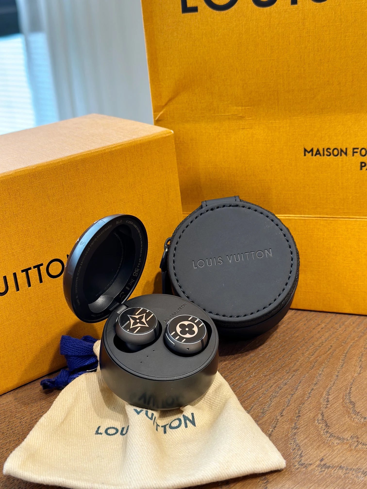 LYWD 3rd Gen Earphones — No Returns Without Quality Issues