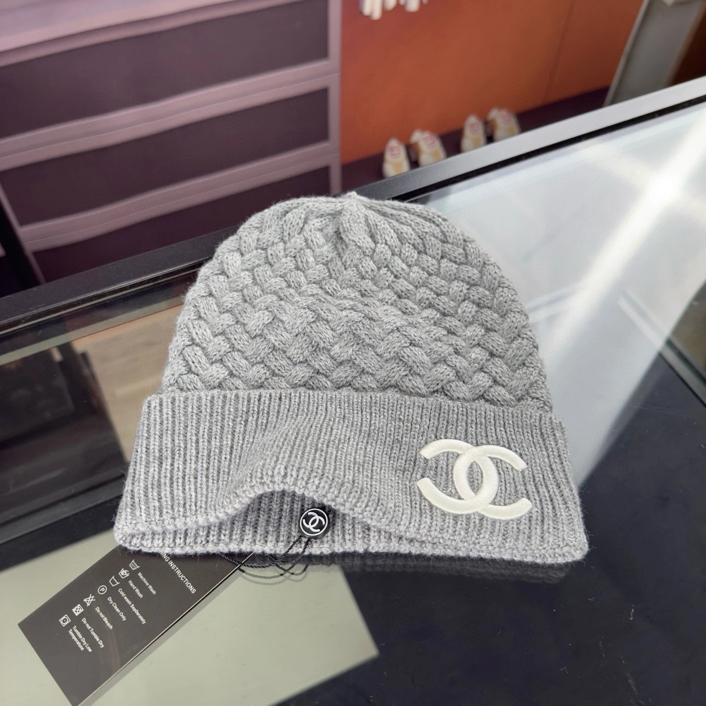 Chanel  24K - rep Chanel