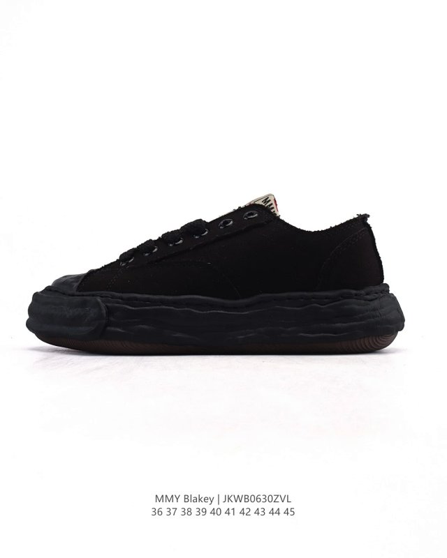 Maison Mihara Yasuhiro Maison Mihara Yasuhiro Blakey Black Suede Sneakers - Buy on Kakobuysheetfind