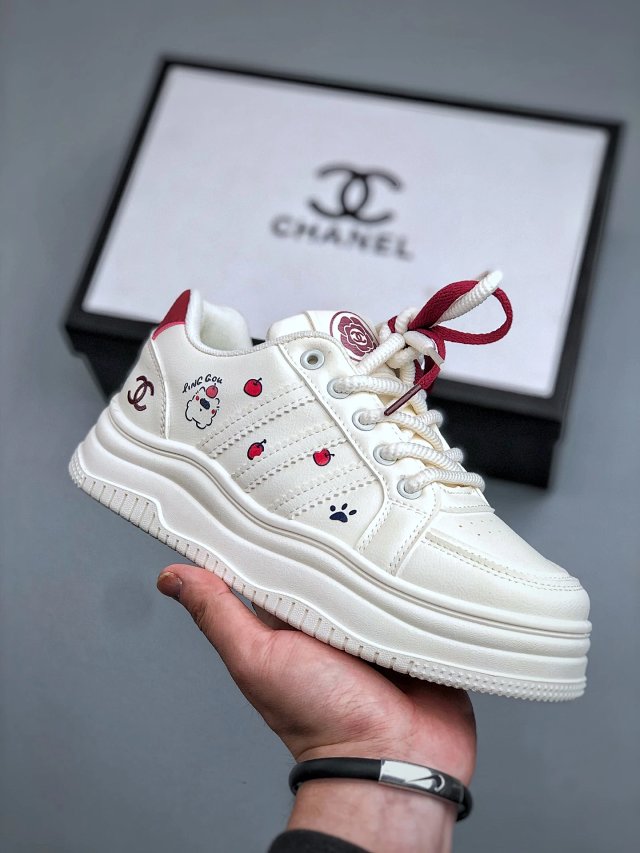 Chanel Chanel White Leather Apple Logo Unisex Casual Sneakers   - Buy on Kakobuysheetfind