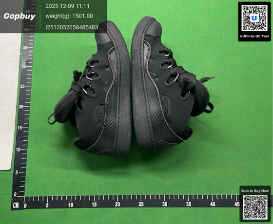 L Ah f · 1 Shoes