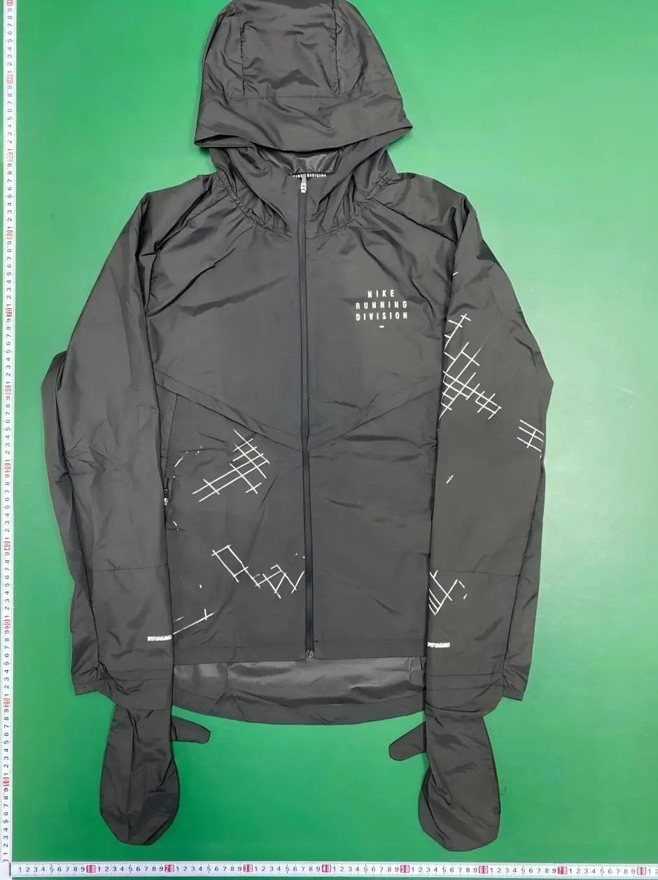 Under Armour Jackets Zip-up performance jacket — running coat black(in stock)
