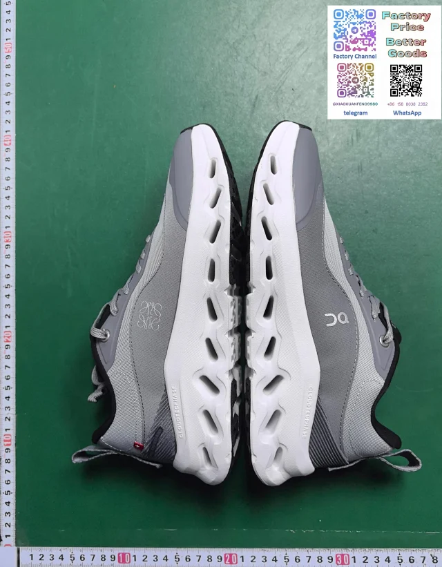 Loewe Sneakers Cloudtilt product detail image 4