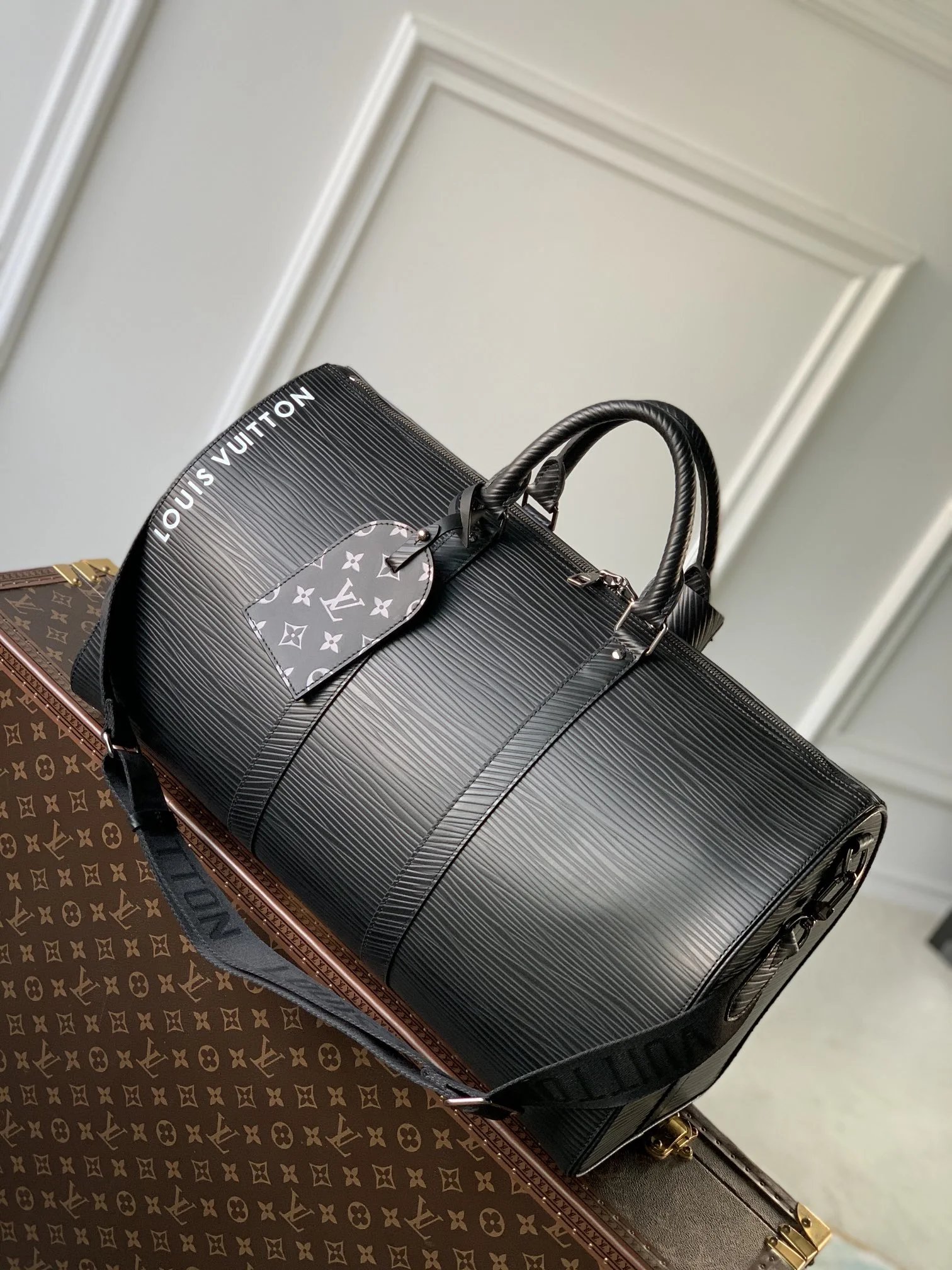 Louis Vuitton Travel Bags Monogram duffel bag with shoulder strap — 33
