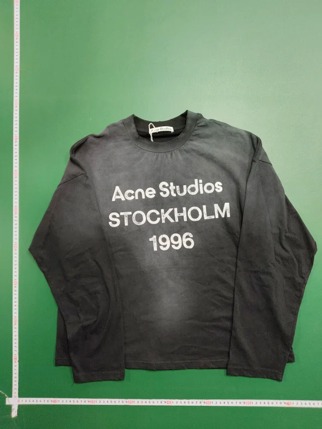 Acne Studios T-Shirts Stockholm 1996 Graphic Long-Sleeve T-Shirt product detail image 3