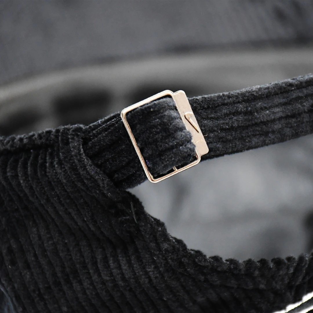 Supreme x Nike Corduroy Cap Black - Gallery Image 6 - Detailed View