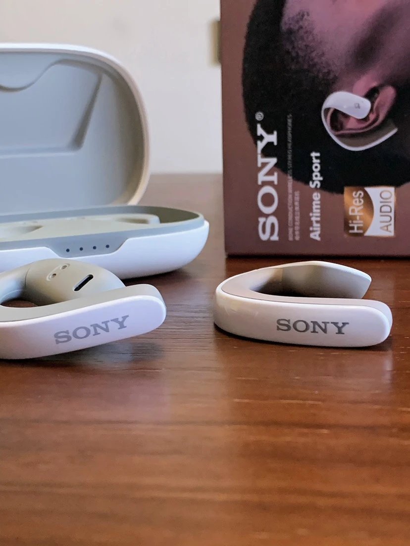 Sony Wireless Earbuds Black White