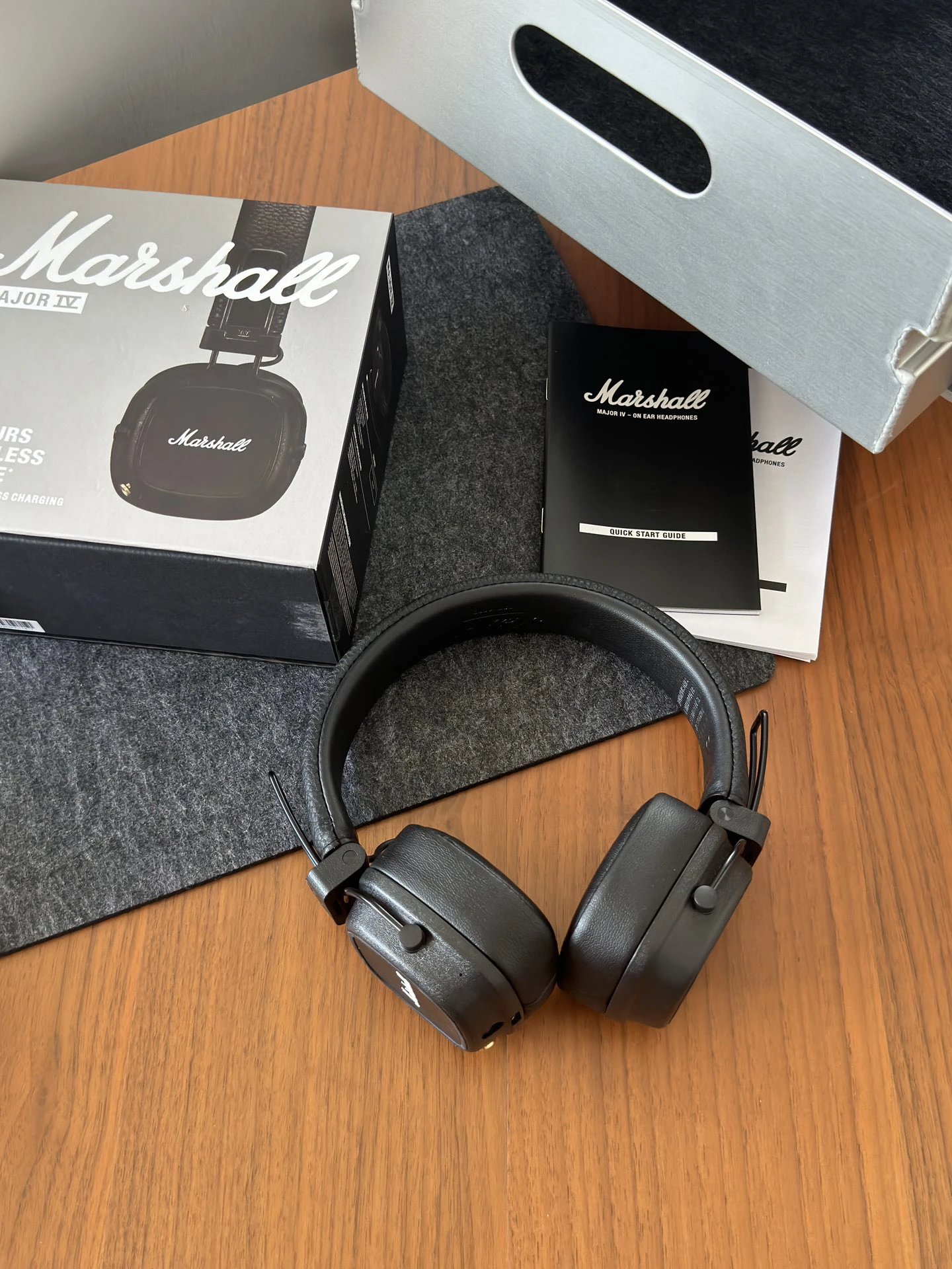 Marshall Major IV Wireless Headphones Black