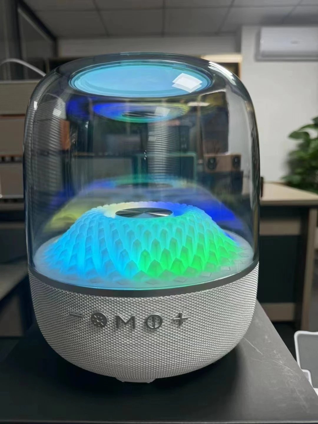 Harman Kardon Aura Speaker LP90 White