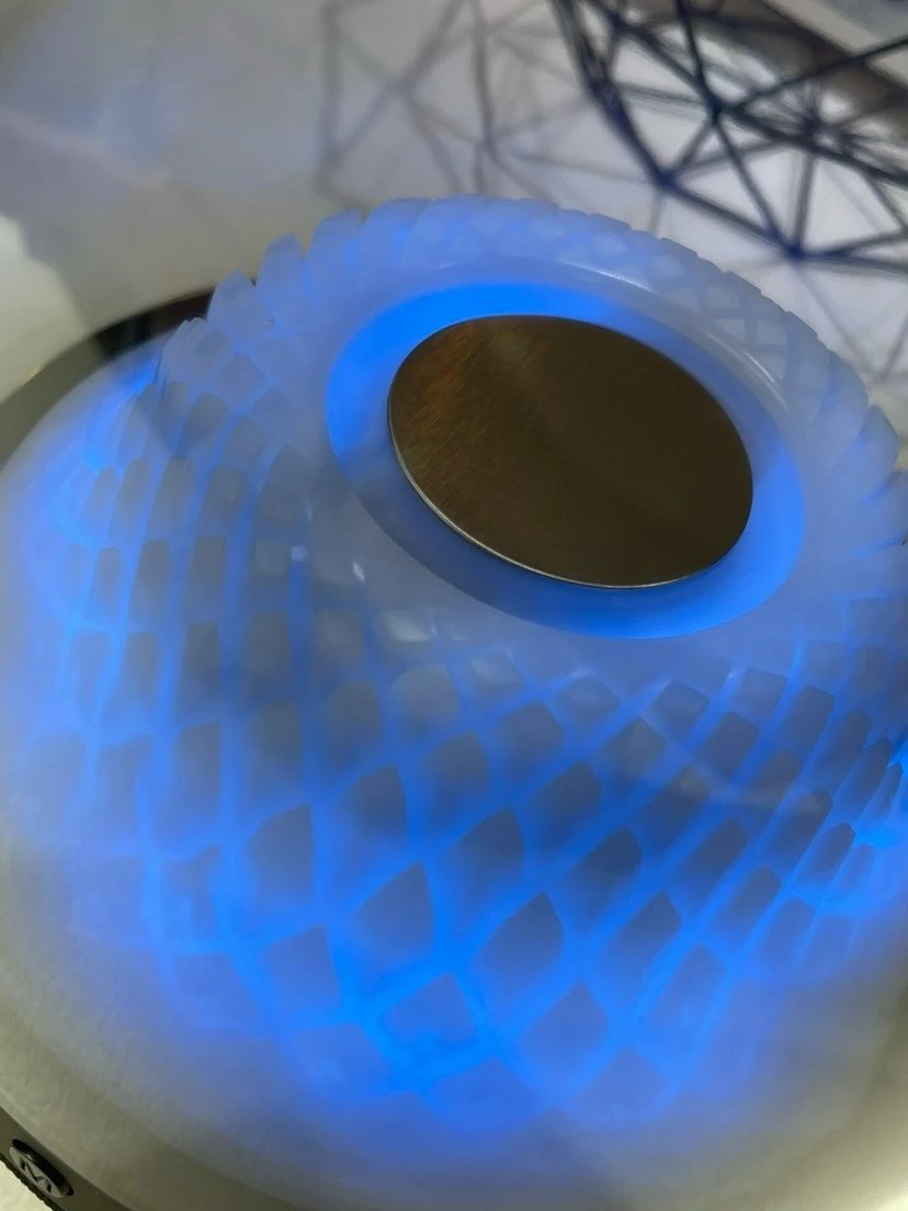 Harman Kardon Glass 4+ Black Speaker - Gallery Image 9 - Detailed View