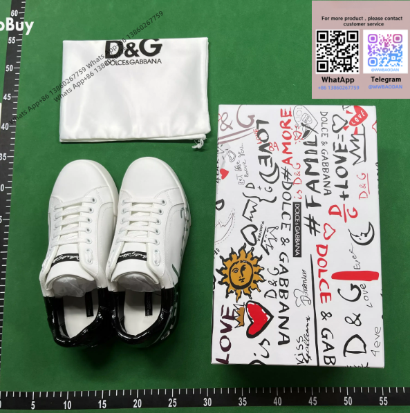 Youth Trendy Graffiti Painted Couple Sneakers