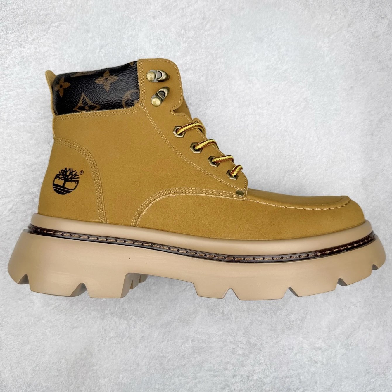 Timberland Timberland x Louis Vuitton Wheat Leather Boots Brown
