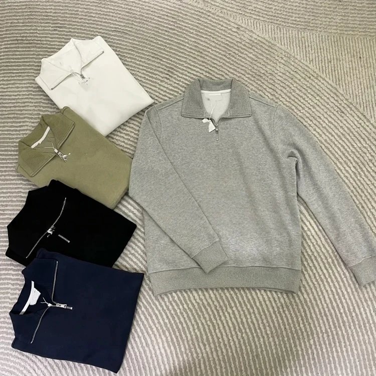 Half-Zip Sweatshirt YU-YBE