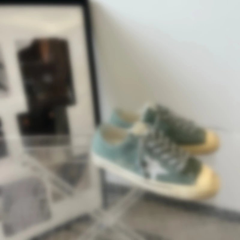 Sneakers preview 3