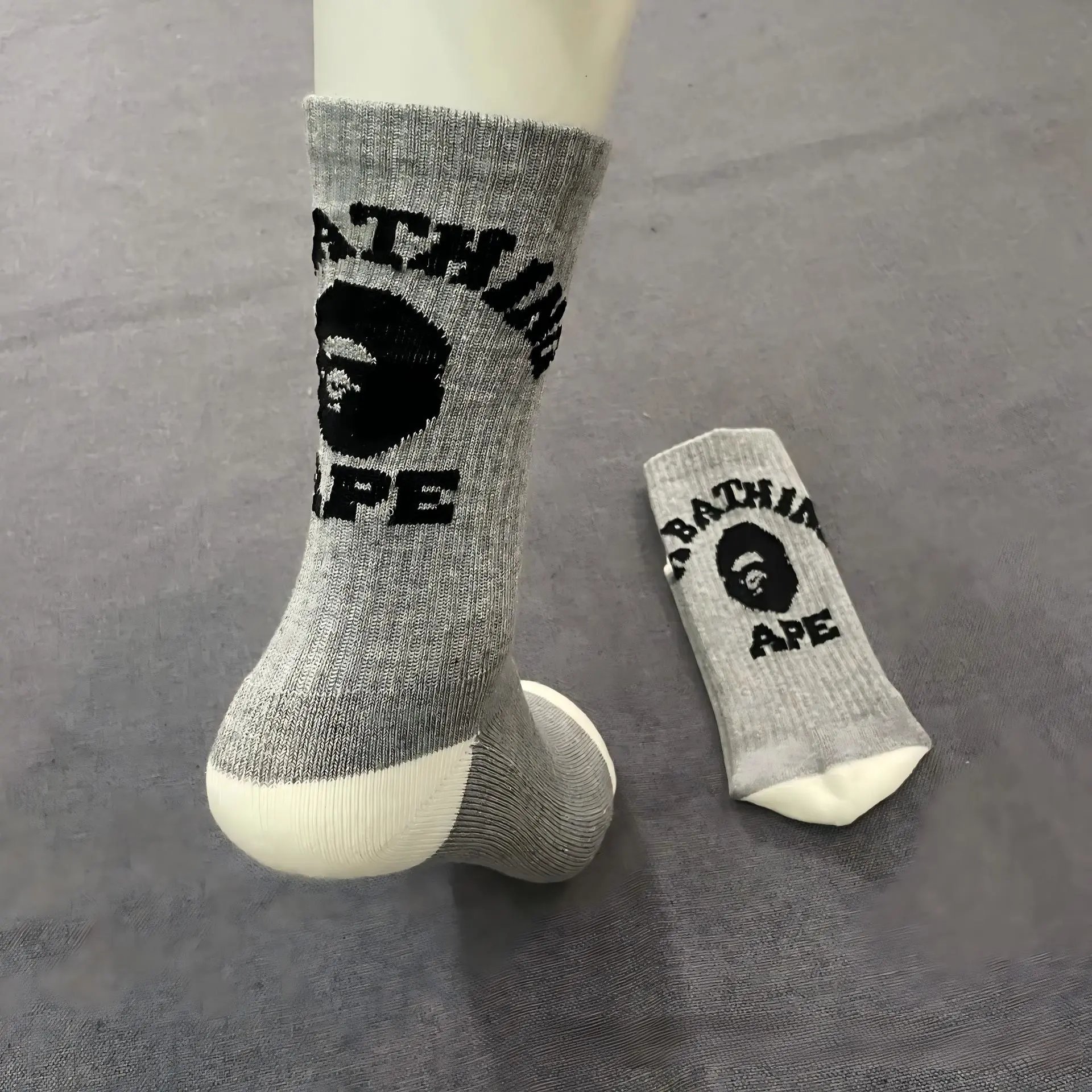Ape Head Big Graphic Grey