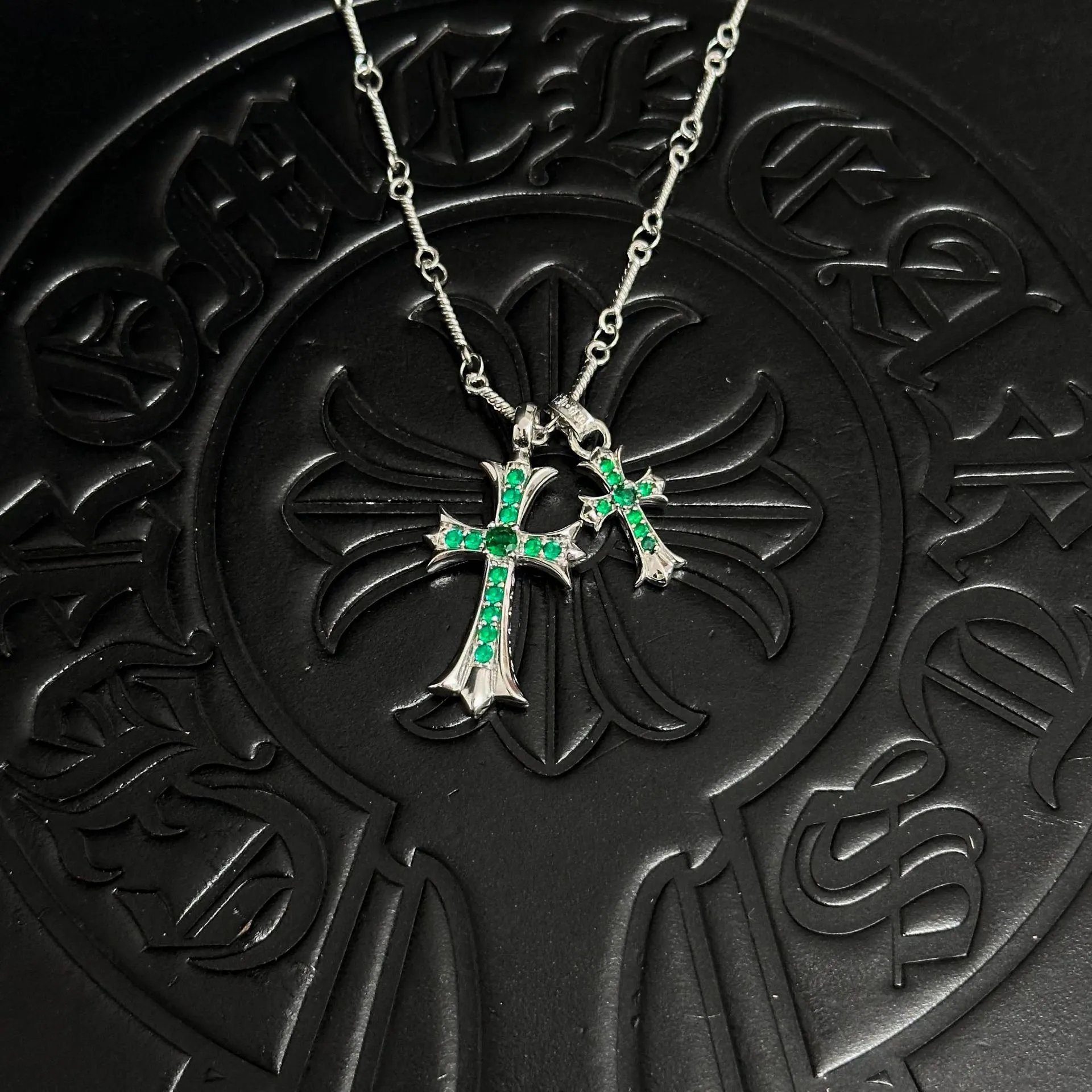 Bamboo Link Chain/Silver Green Diamond