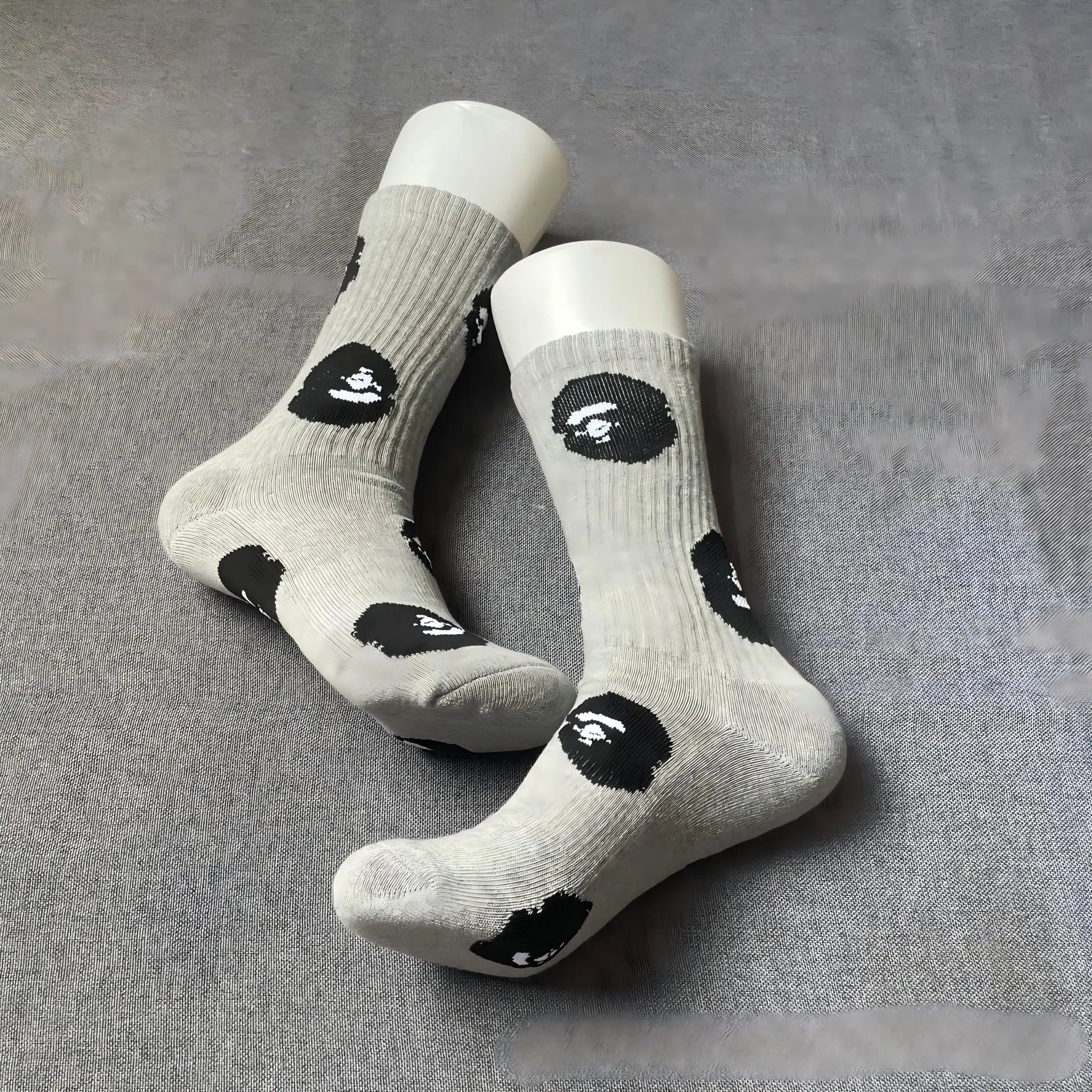 Allover Print Grey Black Head