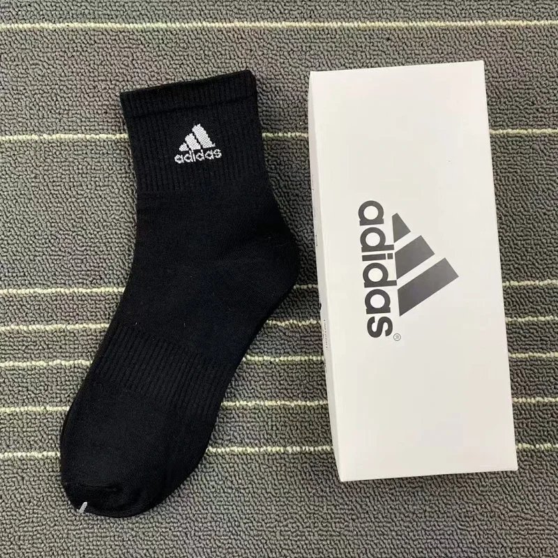 12 (5 Pairs)