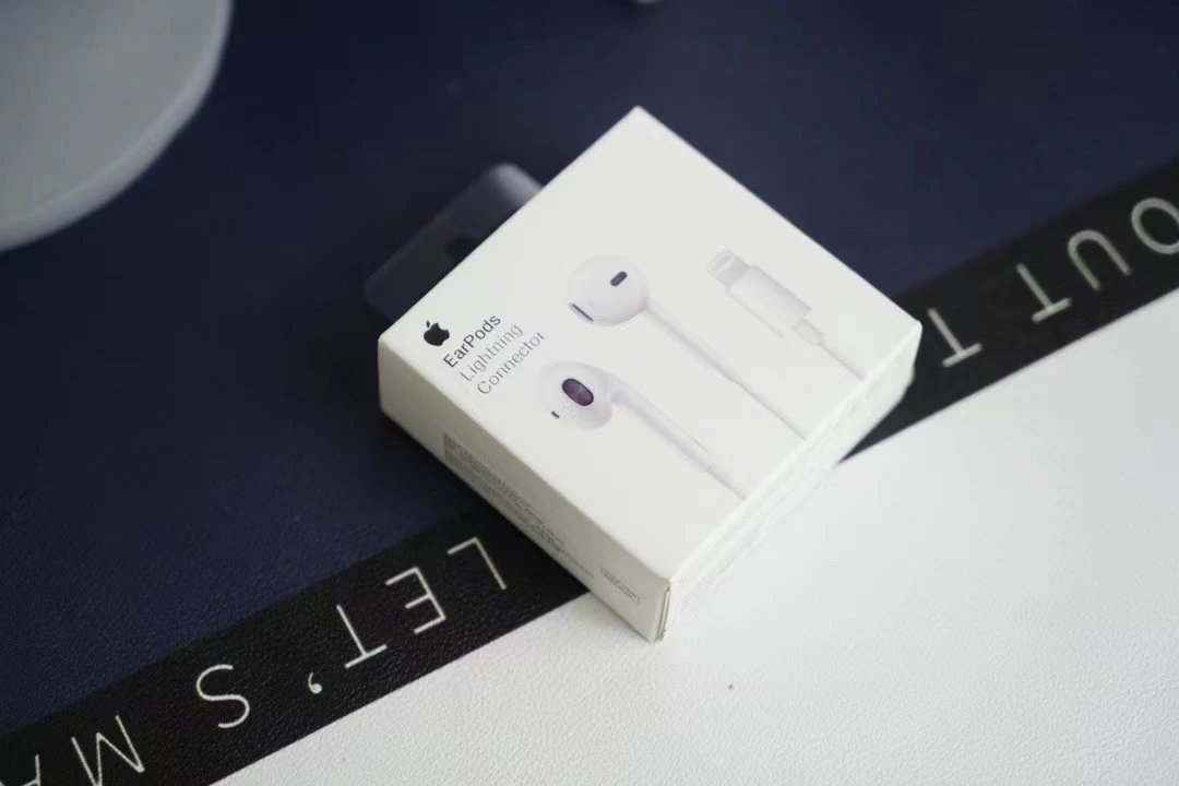 Wired Earphones