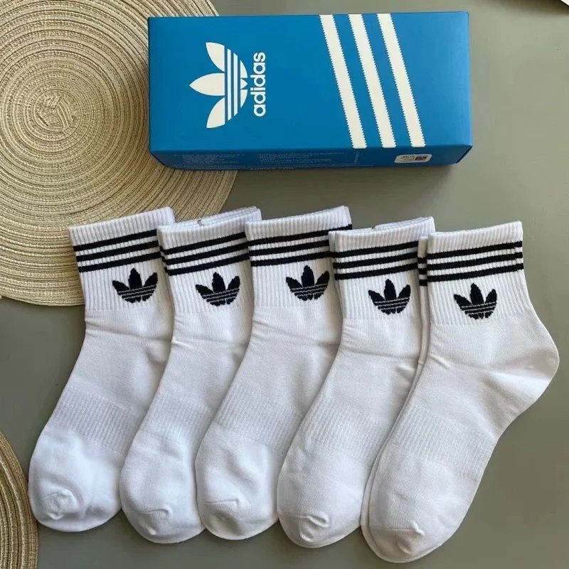 16 (4 Pairs)