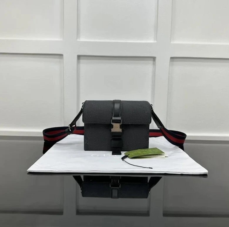 P460A8169531W185xH135xD7cm