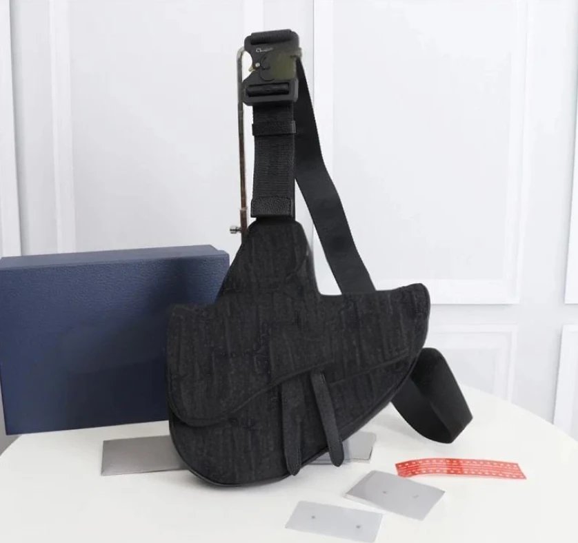 P580A1ADPO0931426x19x45cm