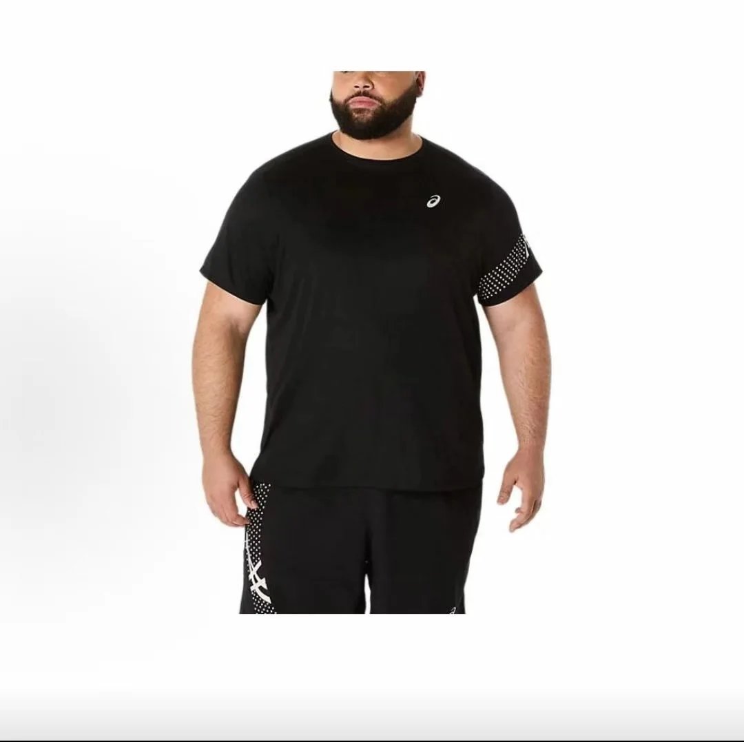 Black Short Sleeve + Black Shorts