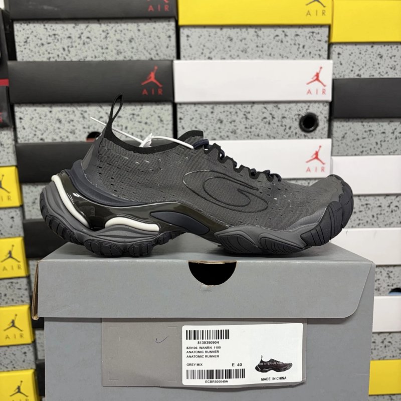 Balenciaga VG Blcg Anatomic Runner 20