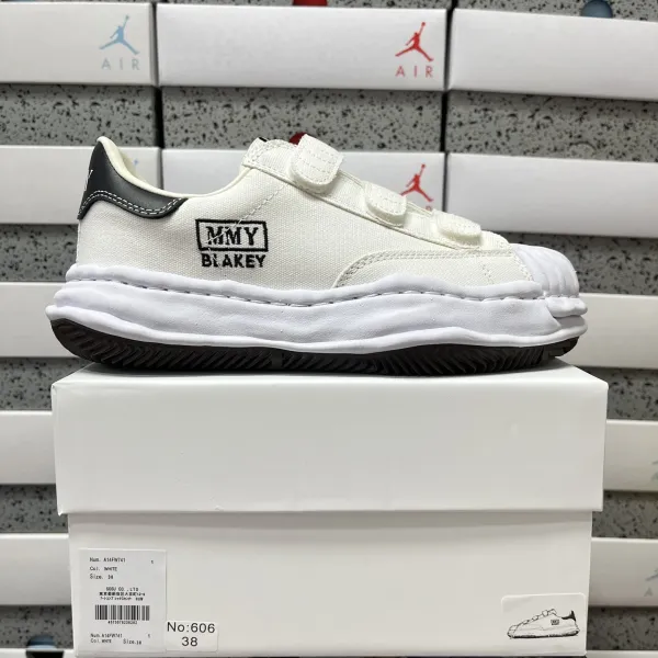 MMY Blakey White Canvas Sneakers - 1