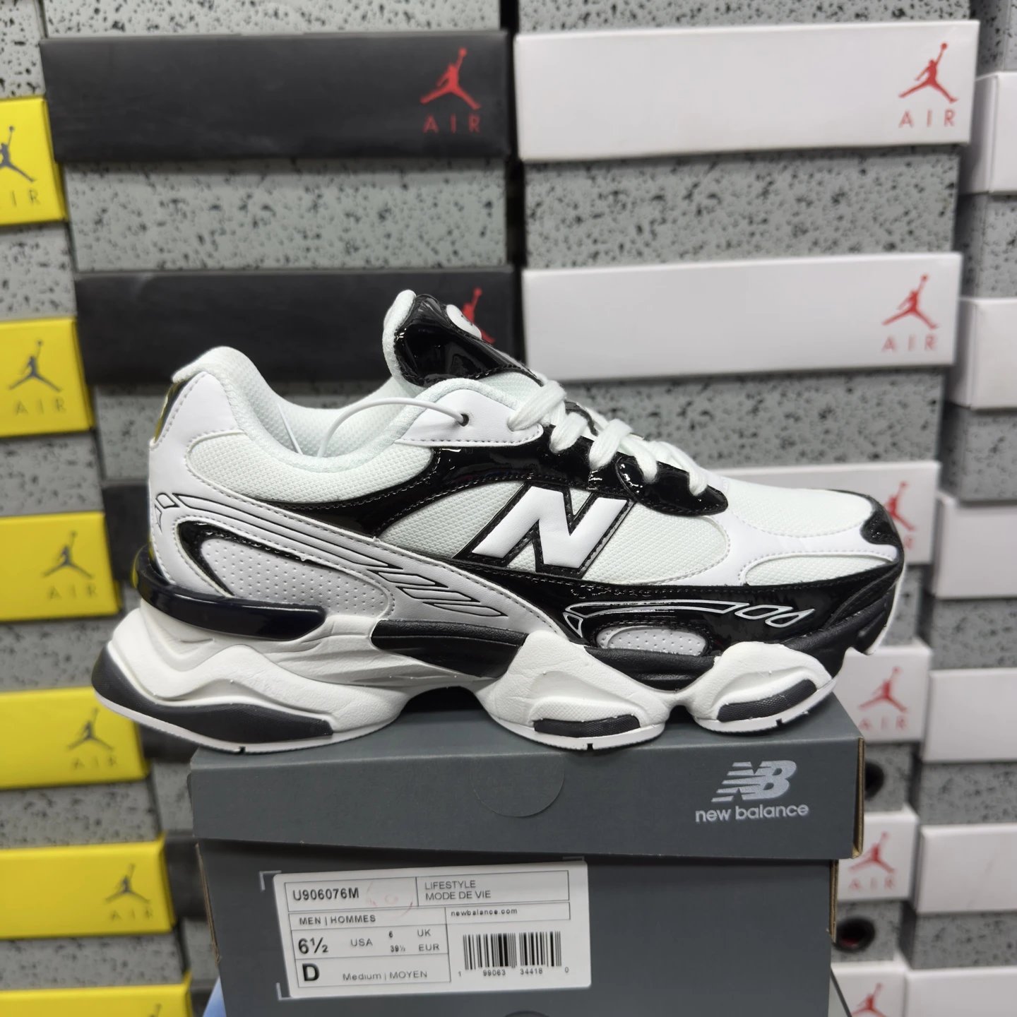 New Balance 9060R Black White U906076M