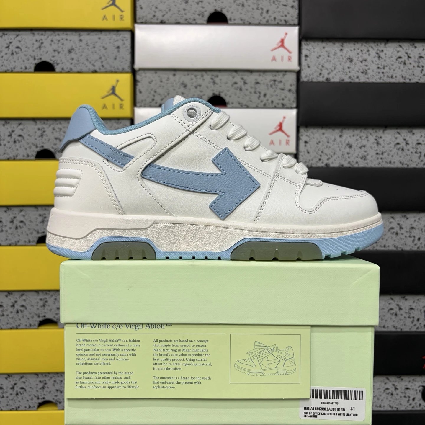 C99LEA00 10145 White Blue