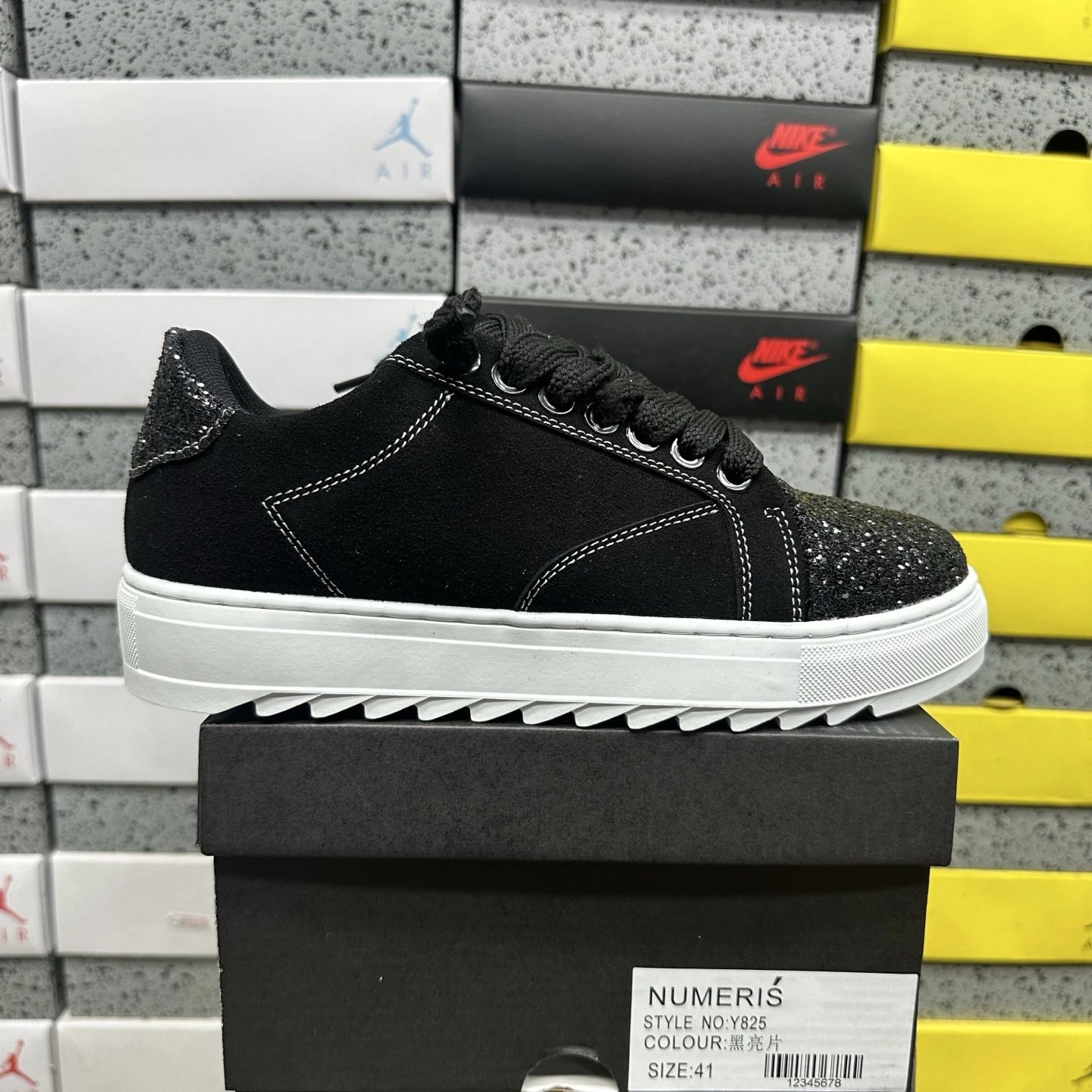 Y825 黑亮片