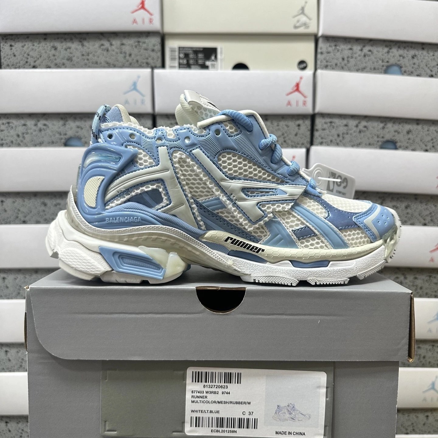 Balenciaga Sneakers Runner