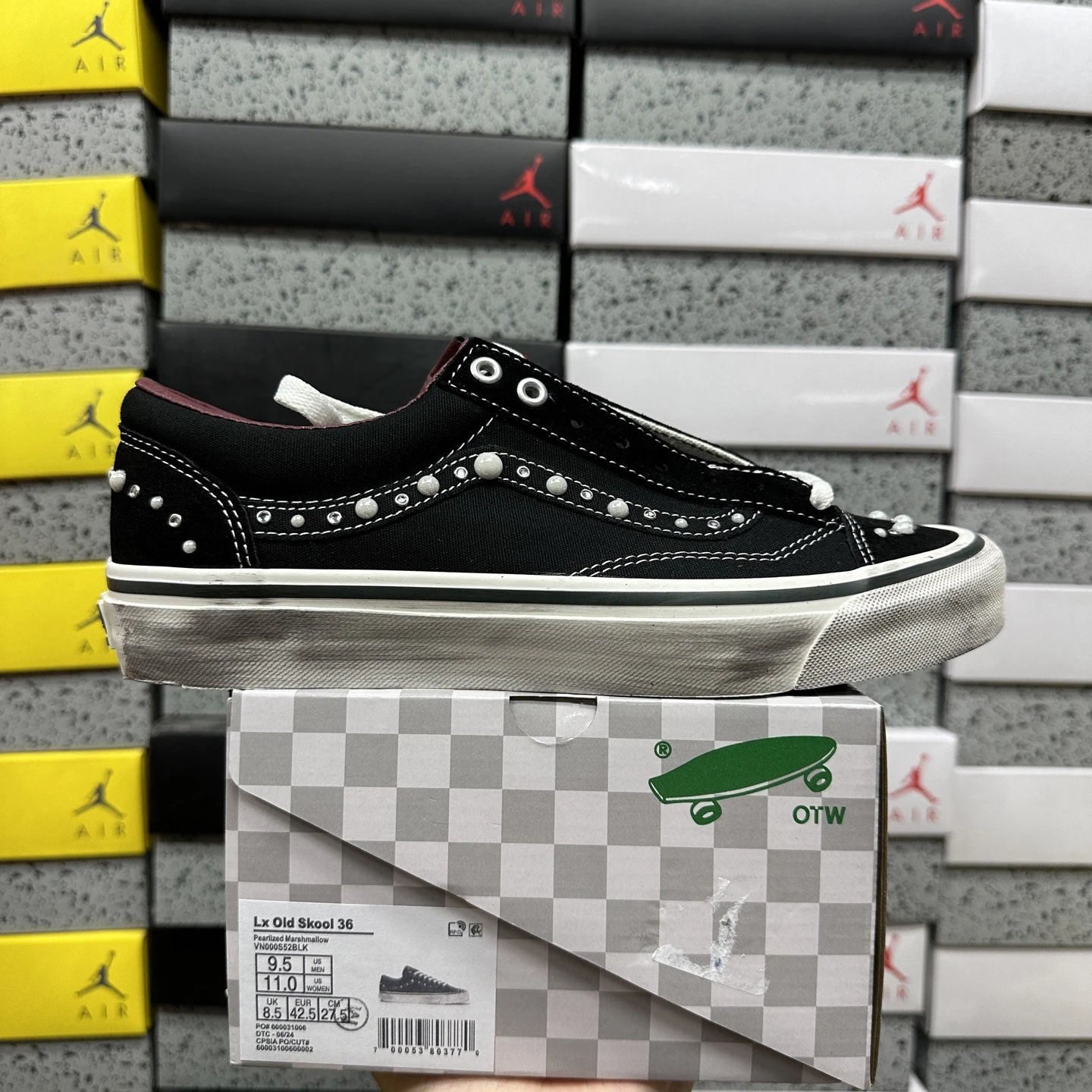 Black Pearl VN000S52BLK