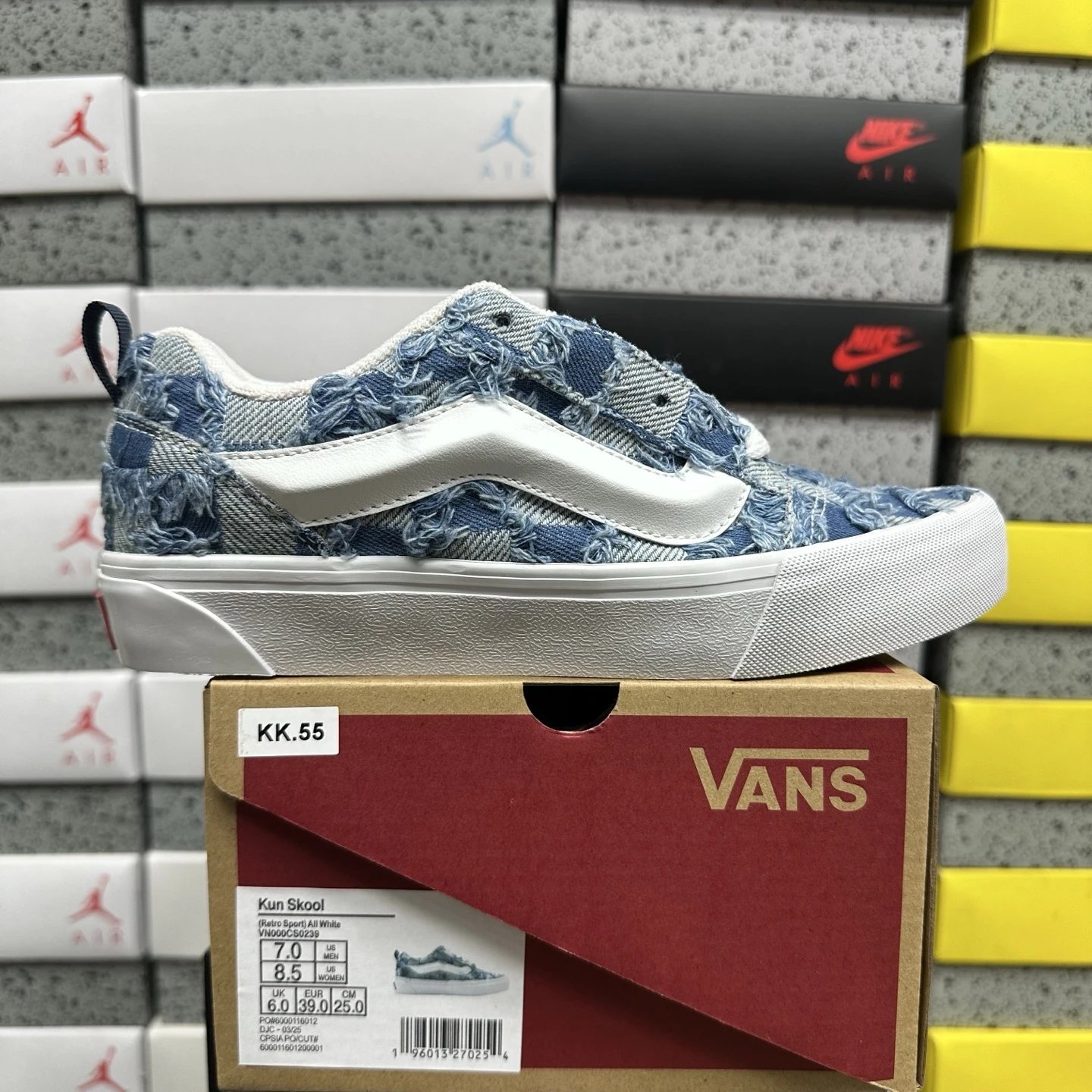 VN000CS0239
