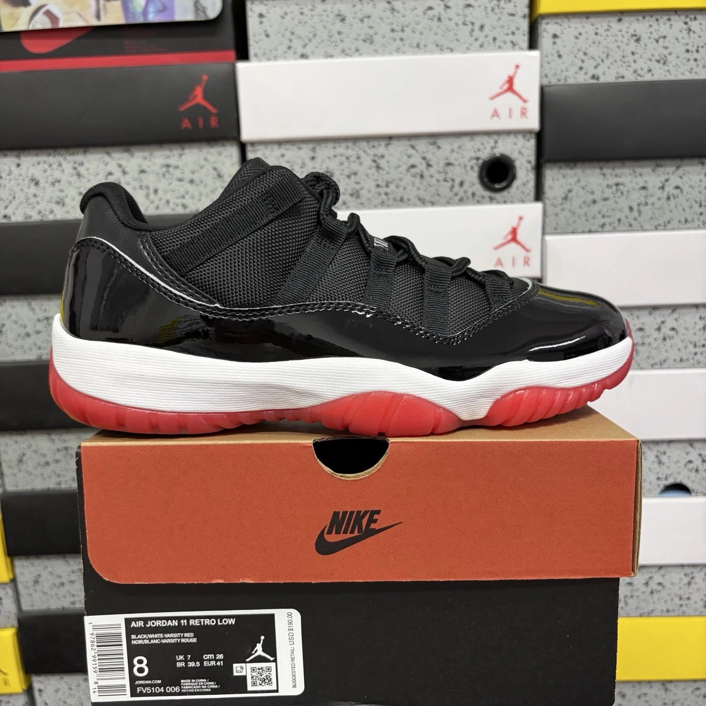 Black/Red (Low) FV5104-006 40-47.5